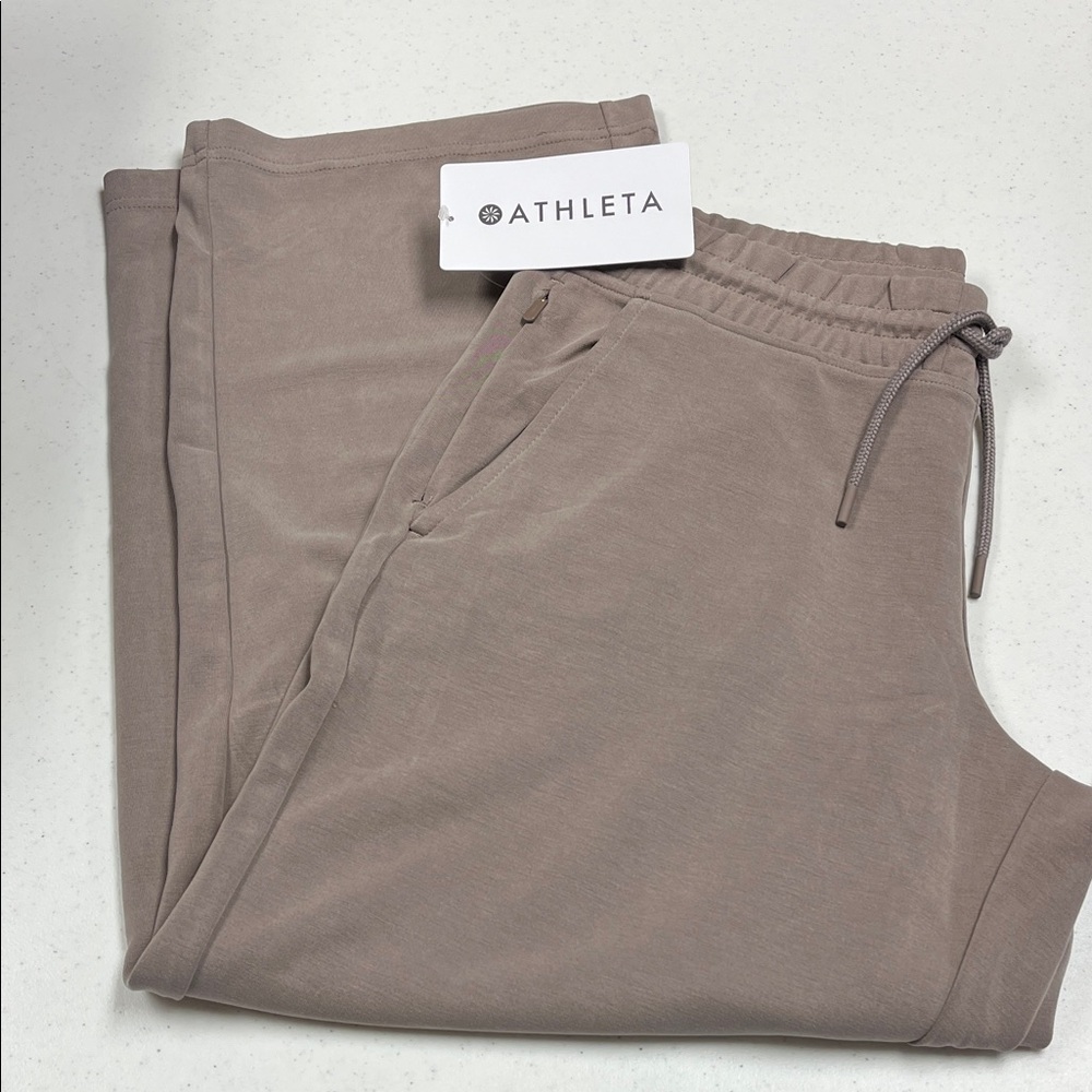 Athleta seasoft straight crop